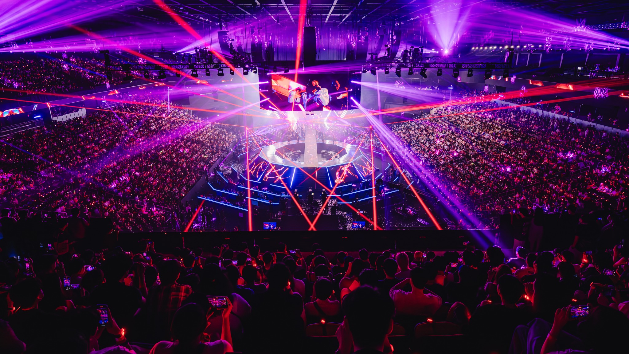 Финал Valorant Champions 2026 установил пик в 1,49 миллиона зрителей на фоне исторического триумфа LOUD