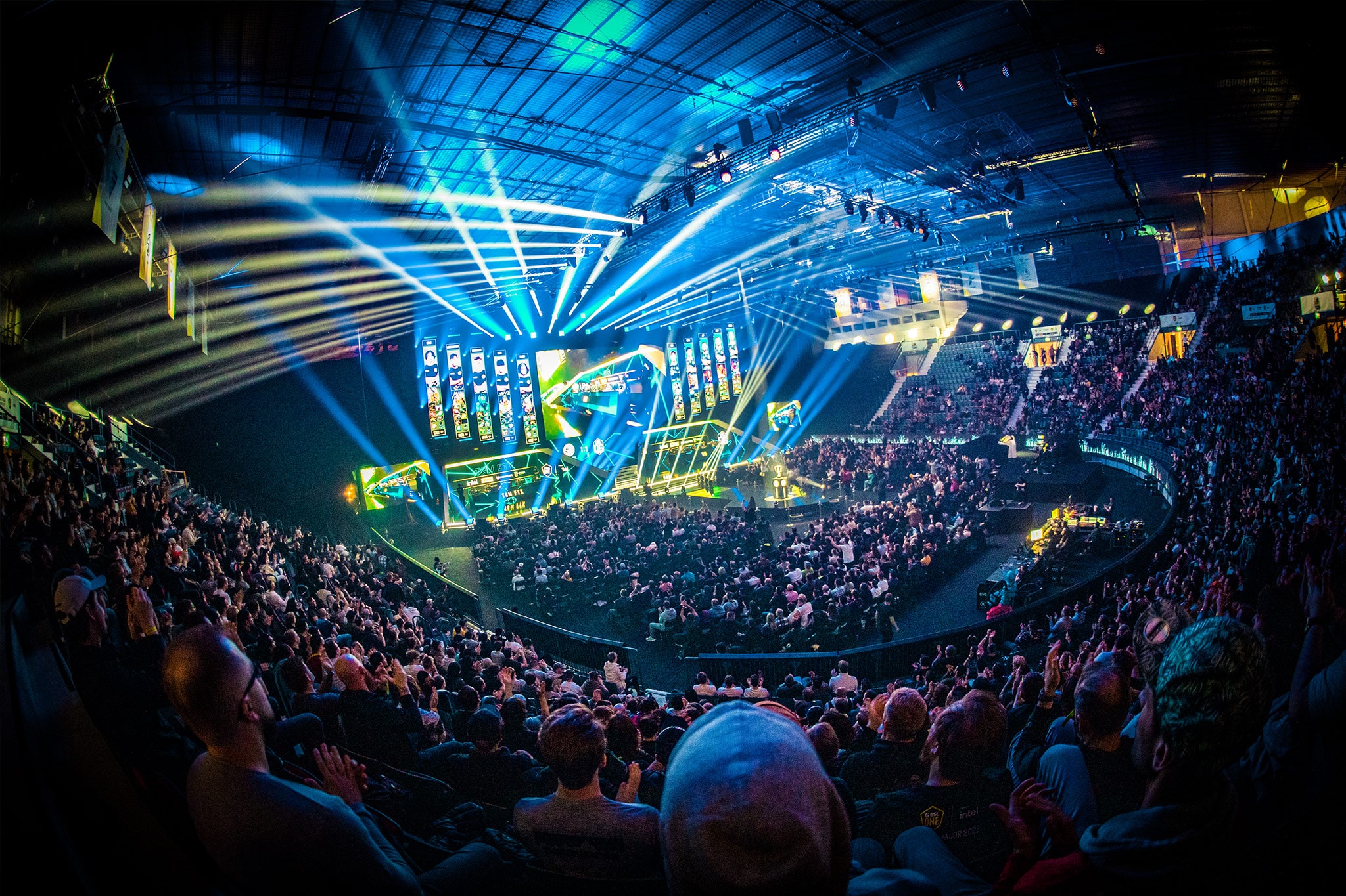 Мюнхен станет столицей Dota 2 в 2027 году: ESL One привезет 16 топ-команд на BMW Park