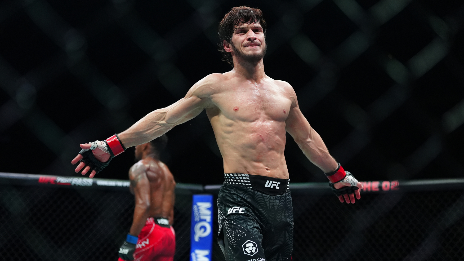 Церемония взвешивания UFC 333: Волкановски против Евлоева — результаты и видео